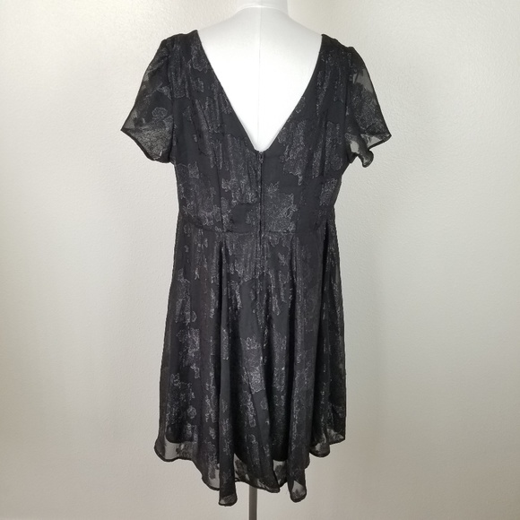 Torrid Black Floral Sparkly Dress Cap Sleeve 14 - Picture 4 of 7